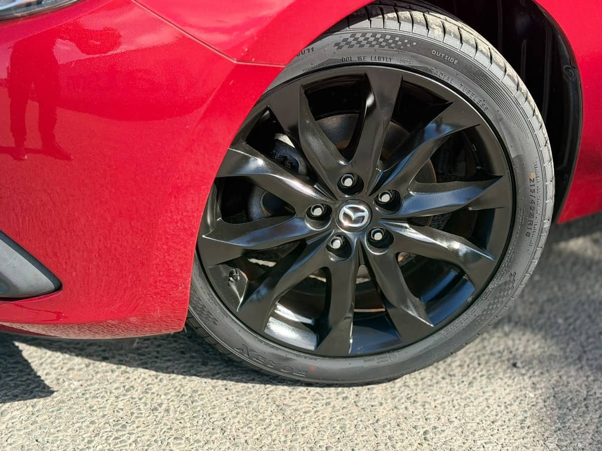 2014 Mazda Axela photo 18