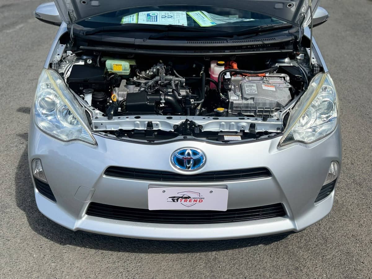 2014 Toyota Aqua photo 16