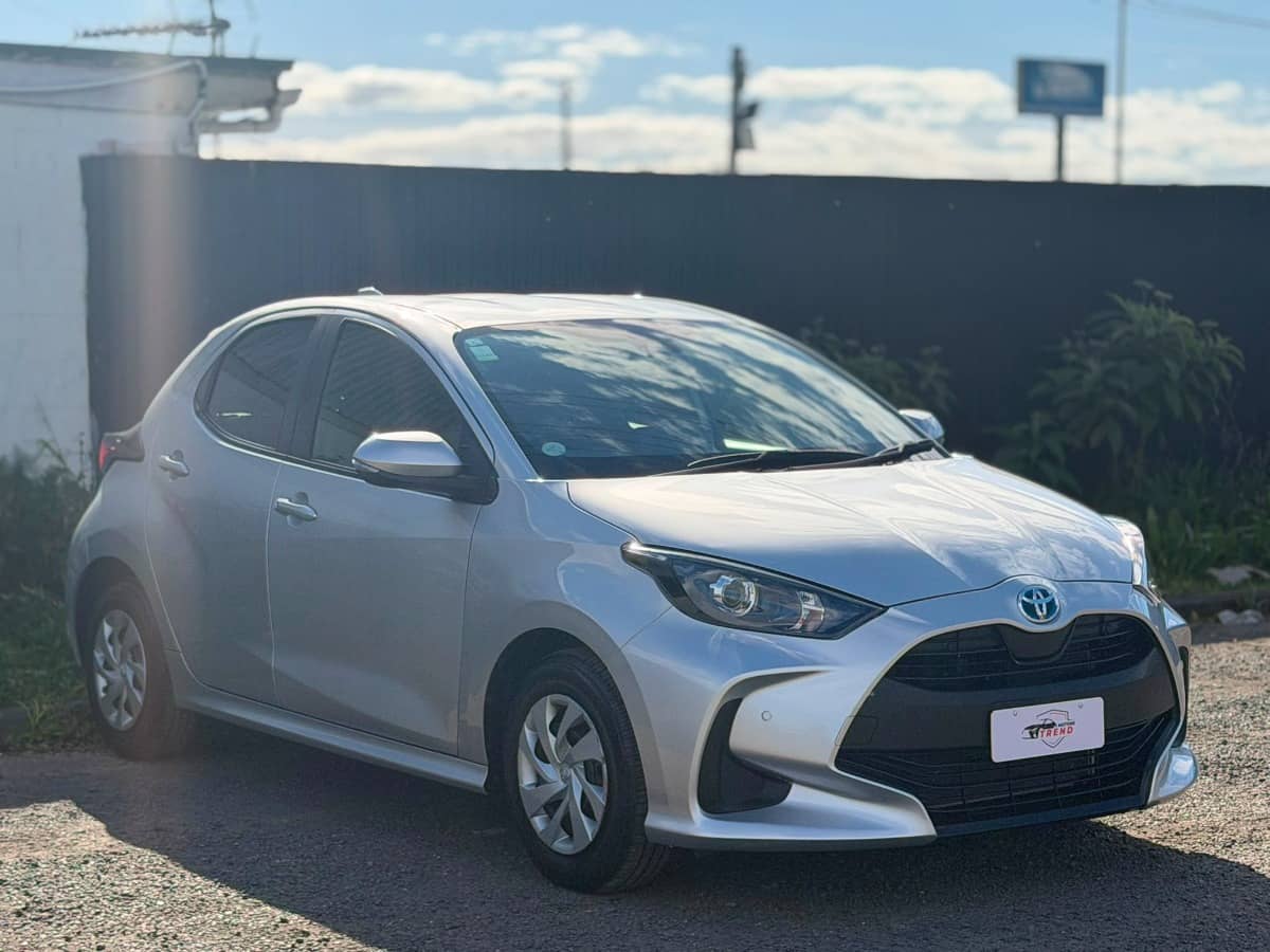 2021 Toyota Yaris photo 5