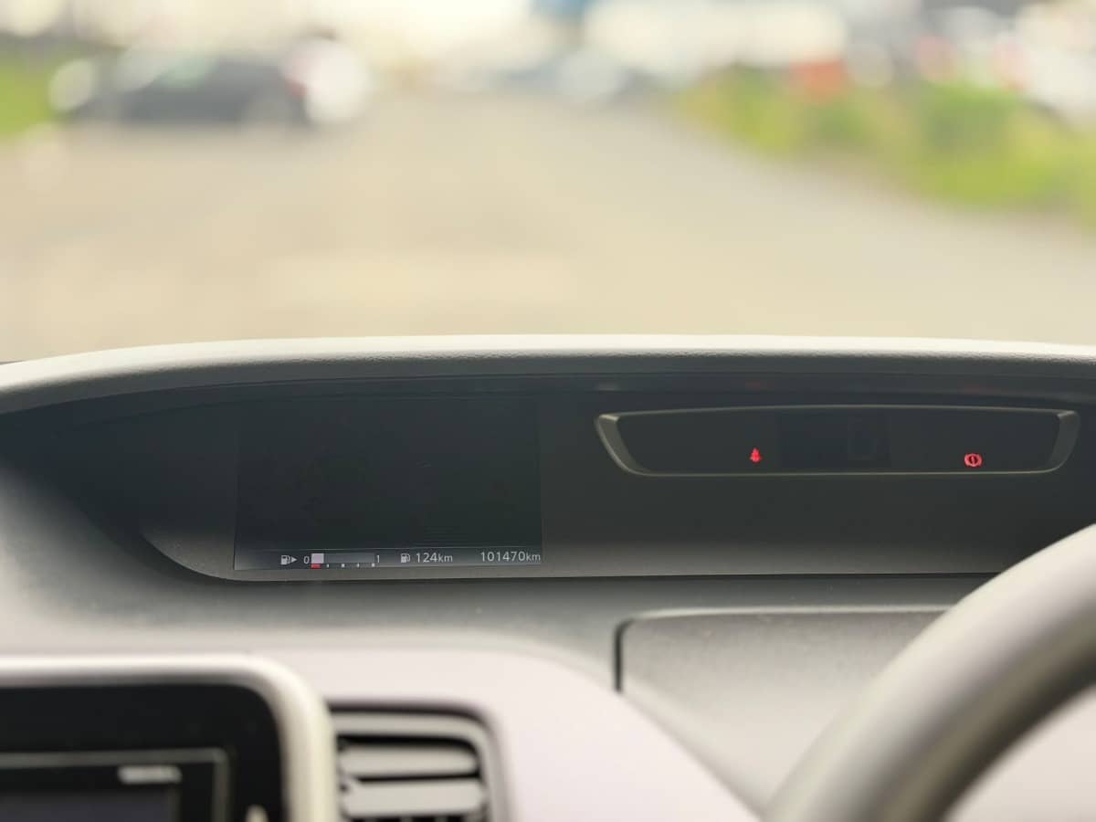 2017 Nissan Serena photo 14