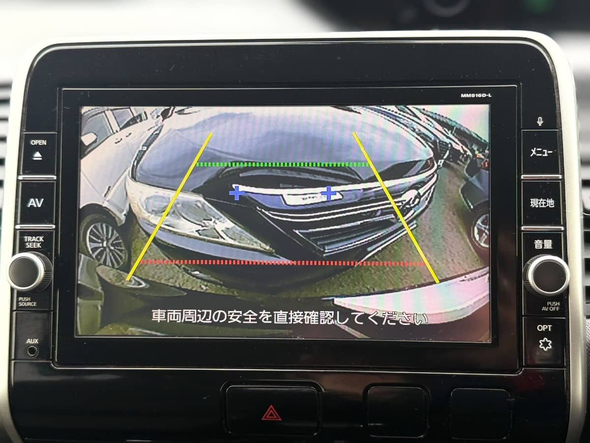 2017 Nissan Serena photo 16