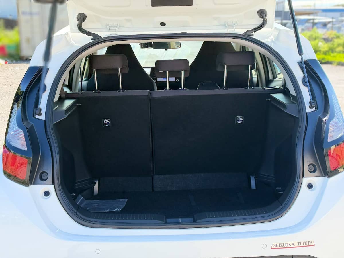 2023 Toyota Aqua photo 9