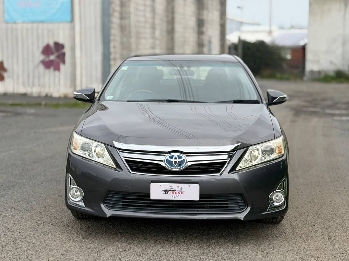 2012 Toyota Camry photo 5