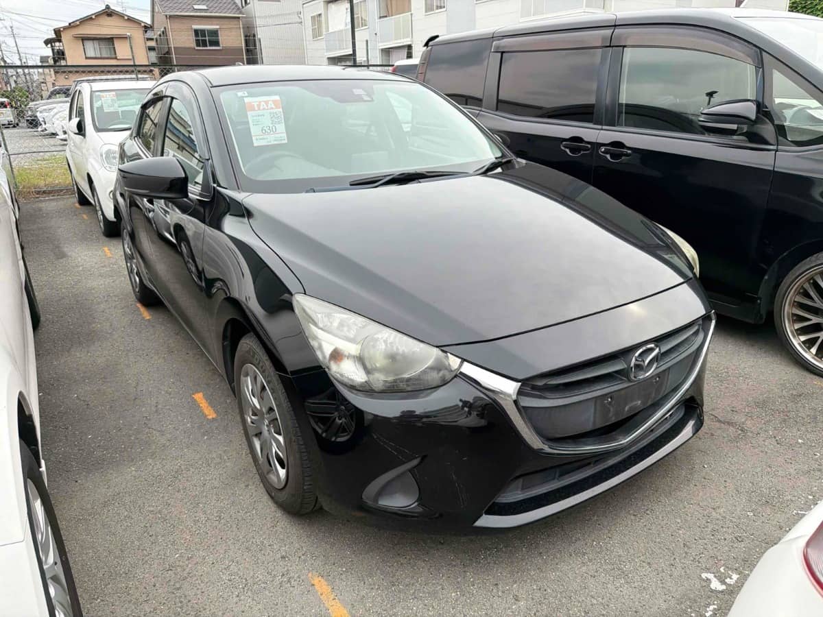 2017 Mazda Demio photo 8