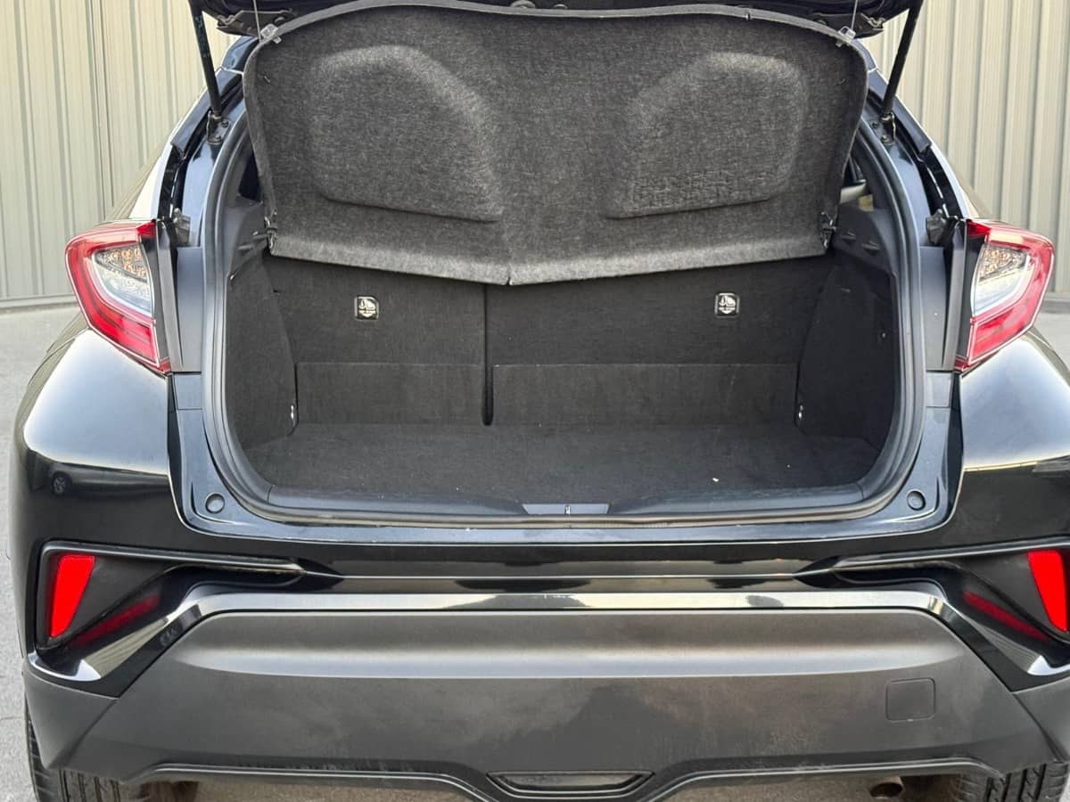 2019 Toyota C-HR photo 6