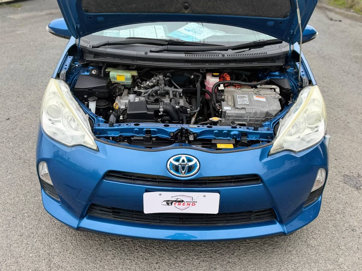 2014 Toyota Aqua photo 17