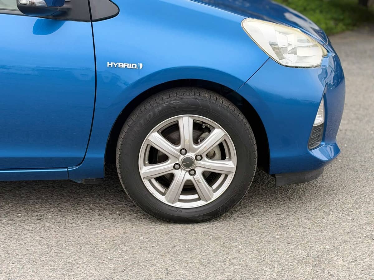 2014 Toyota Aqua photo 18