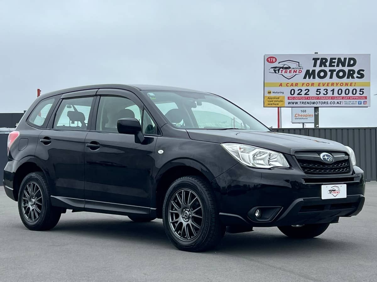 2015 Subaru Forester photo 3