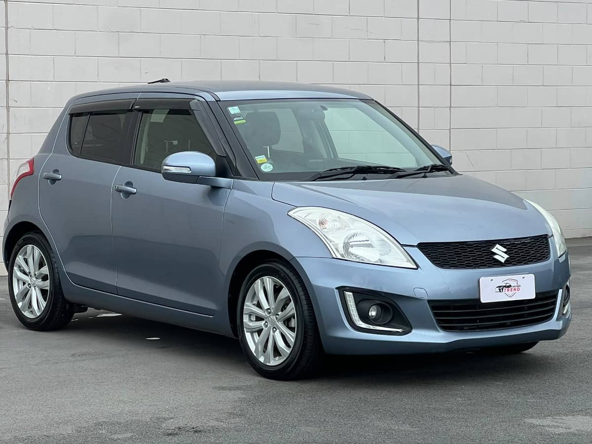 2014 Suzuki Swift photo 2