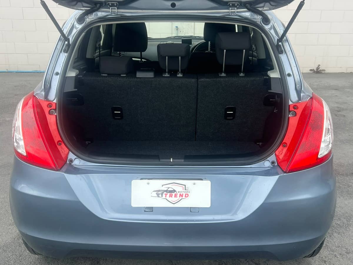 2014 Suzuki Swift photo 6