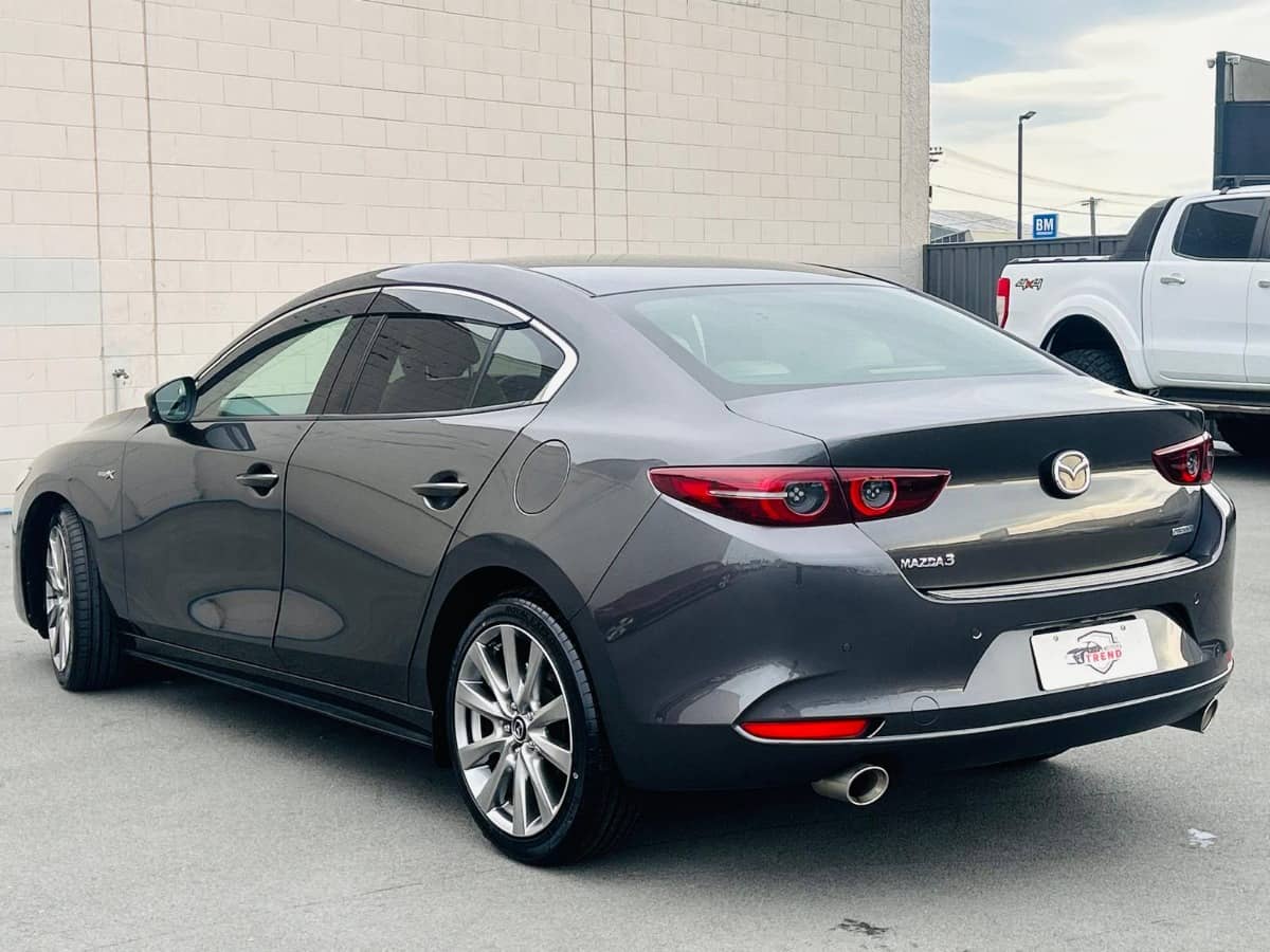 2021 Mazda 3 photo 4