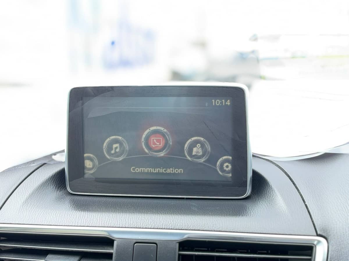 2013 Mazda Axela photo 14