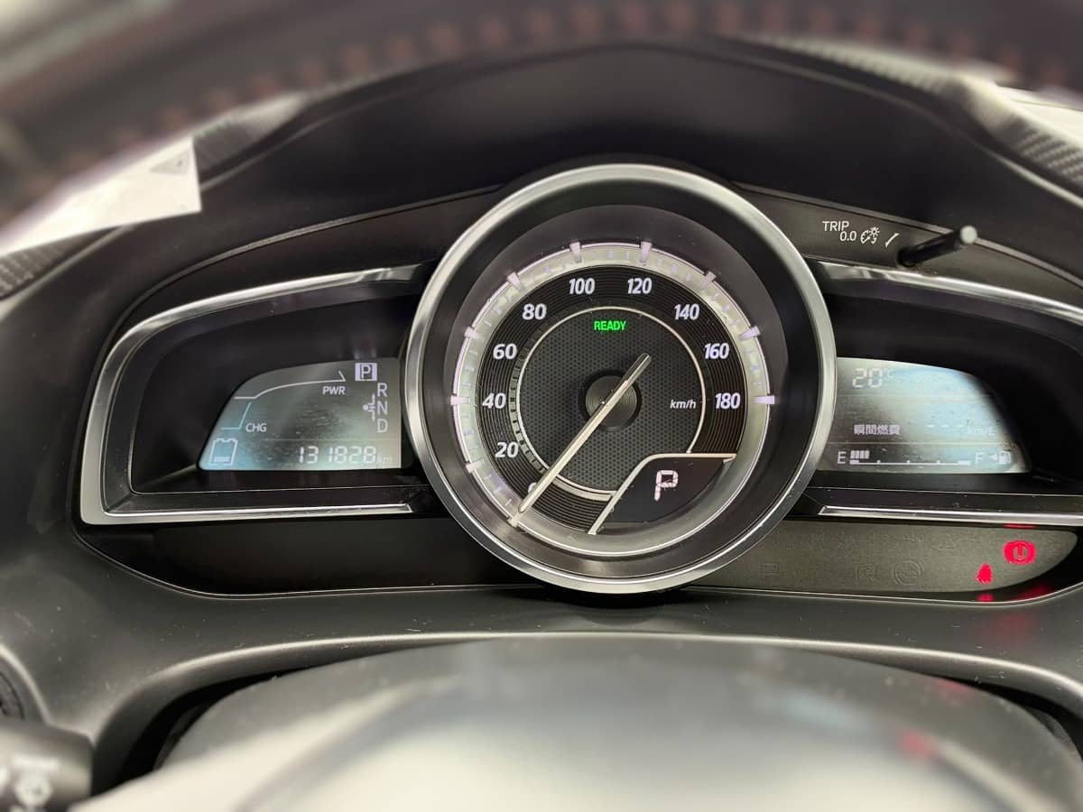 2013 Mazda Axela photo 9
