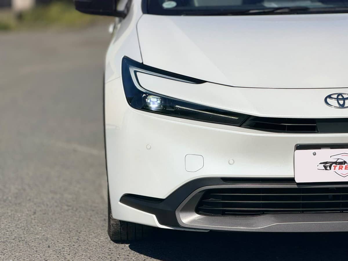 2023 Toyota Prius photo 5