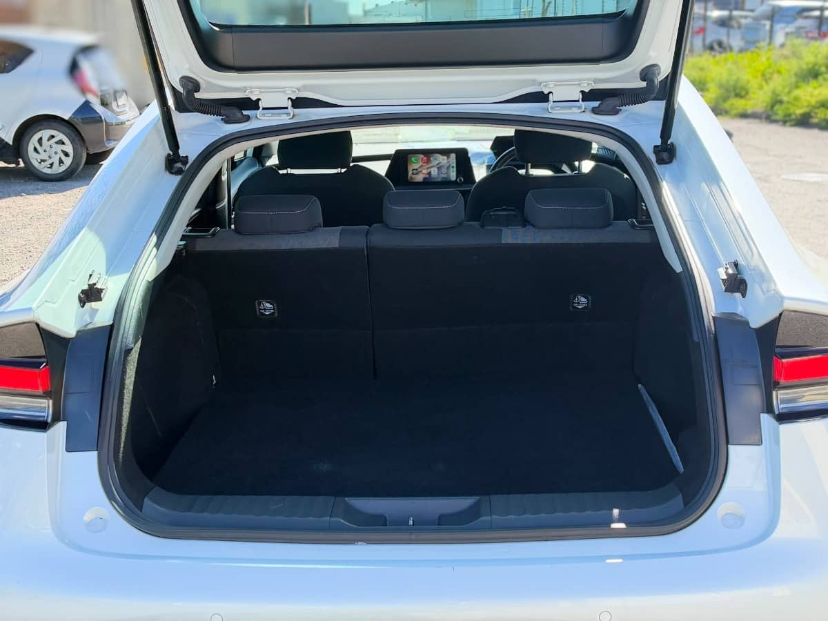 2023 Toyota Prius photo 10