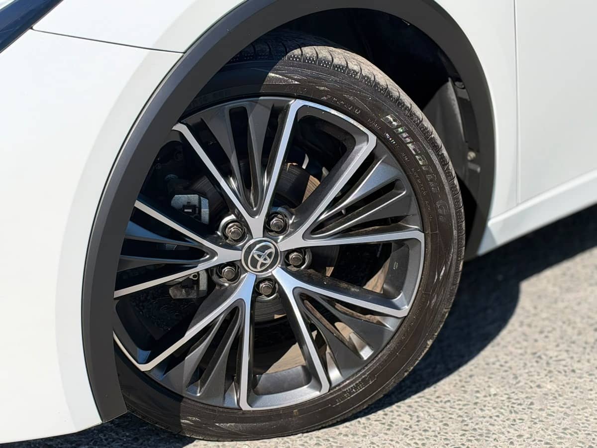 2023 Toyota Prius photo 18