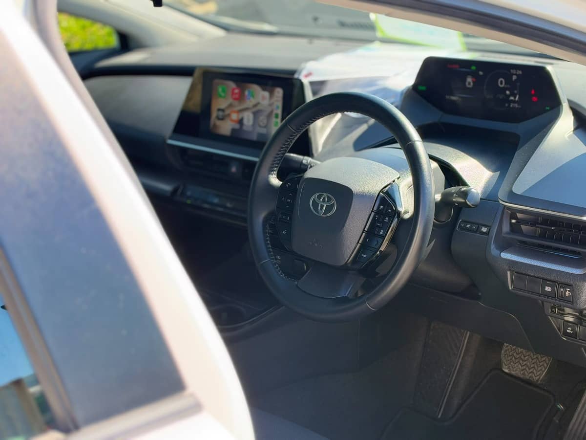 2023 Toyota Prius photo 13