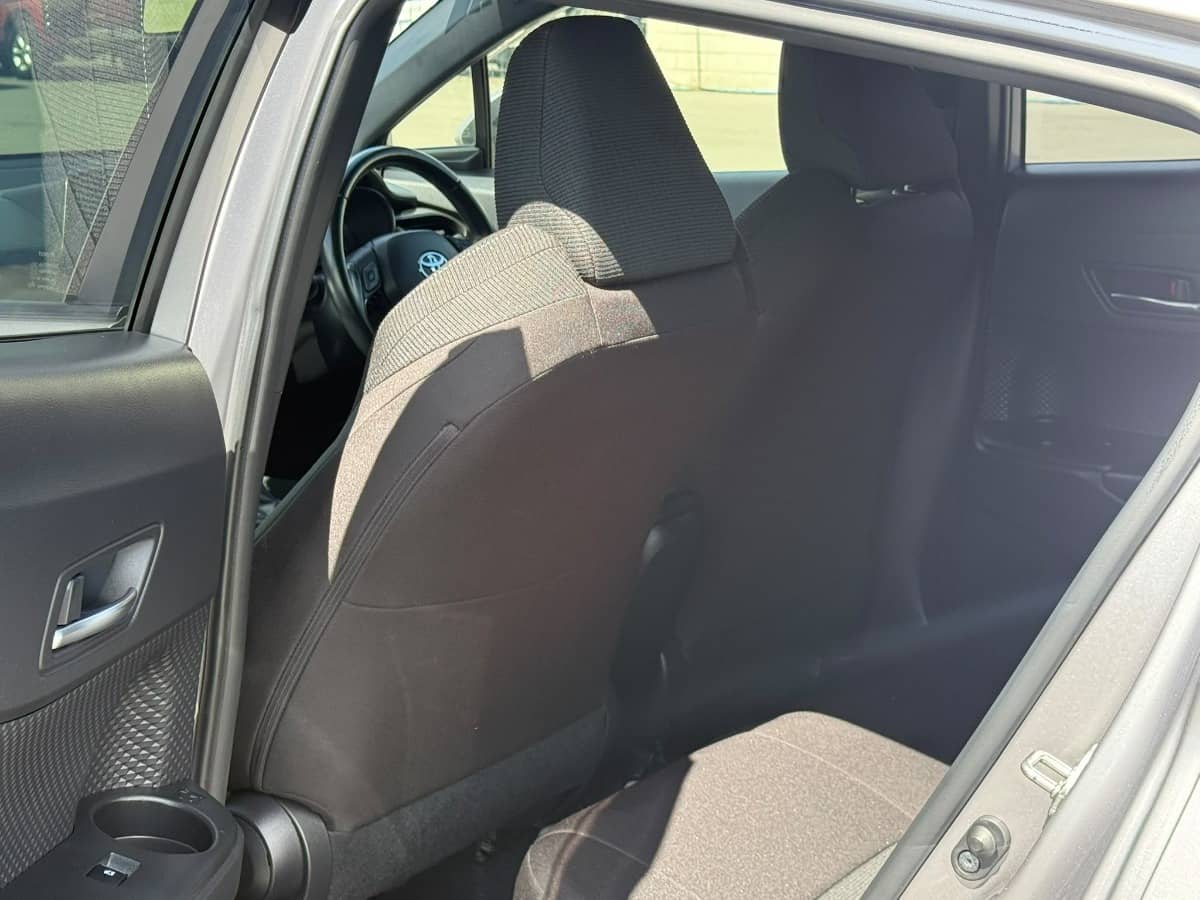 2018 Toyota C-HR photo 12