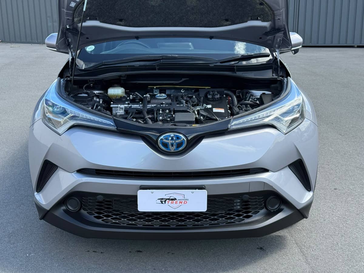 2018 Toyota C-HR photo 16
