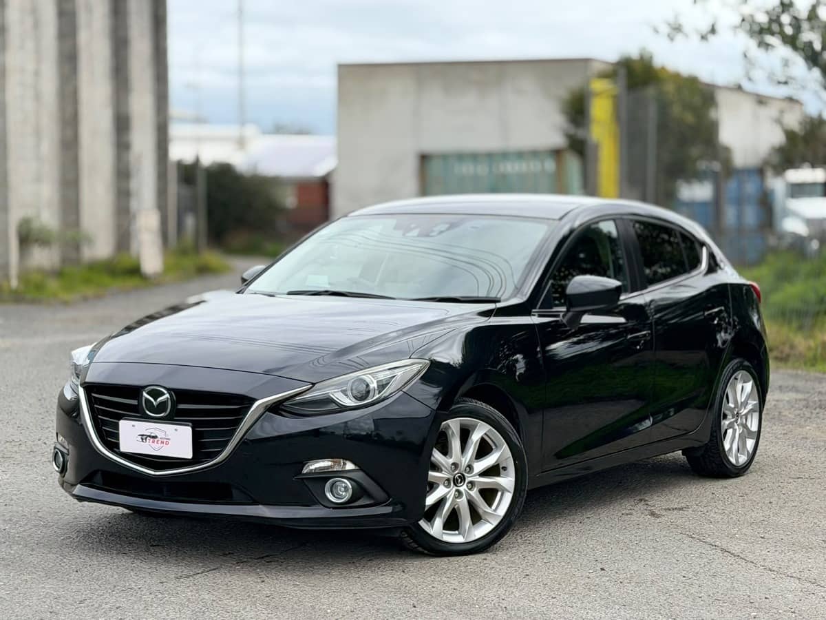 2015 Mazda Axela