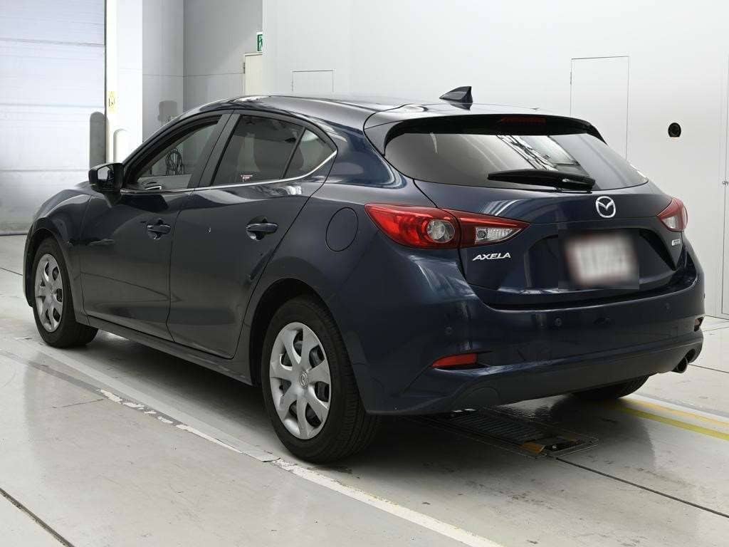 2018 Mazda Axela photo 7