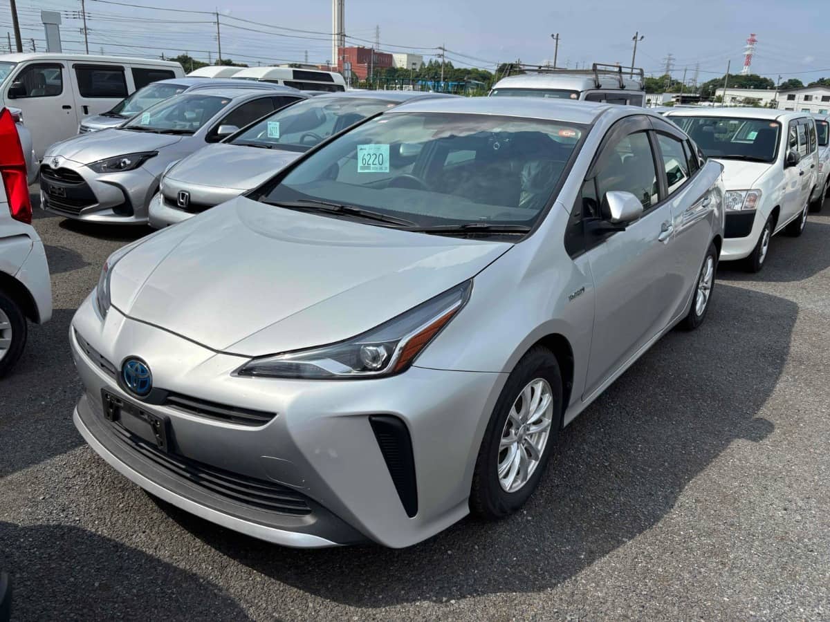 2019 Toyota Prius photo 6