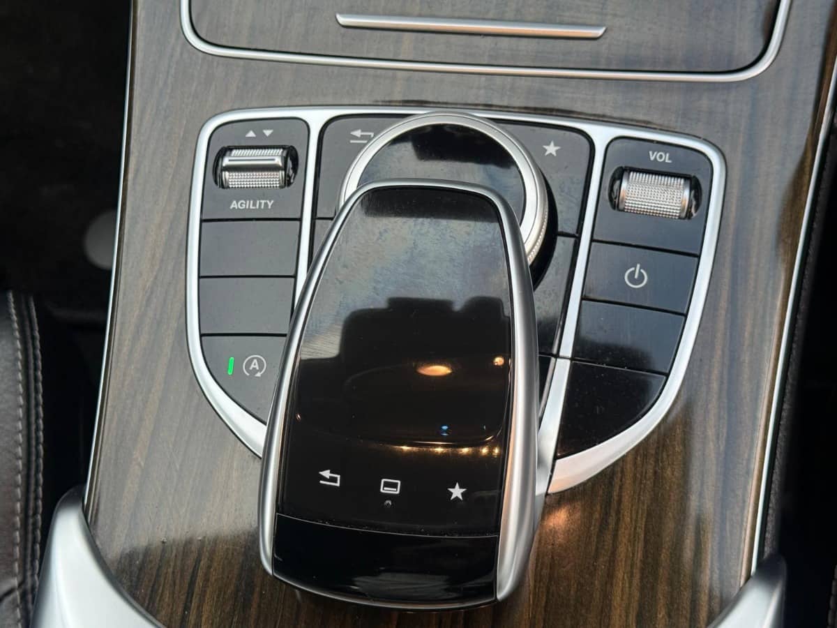 2015 Mercedes-Benz C 200 photo 17