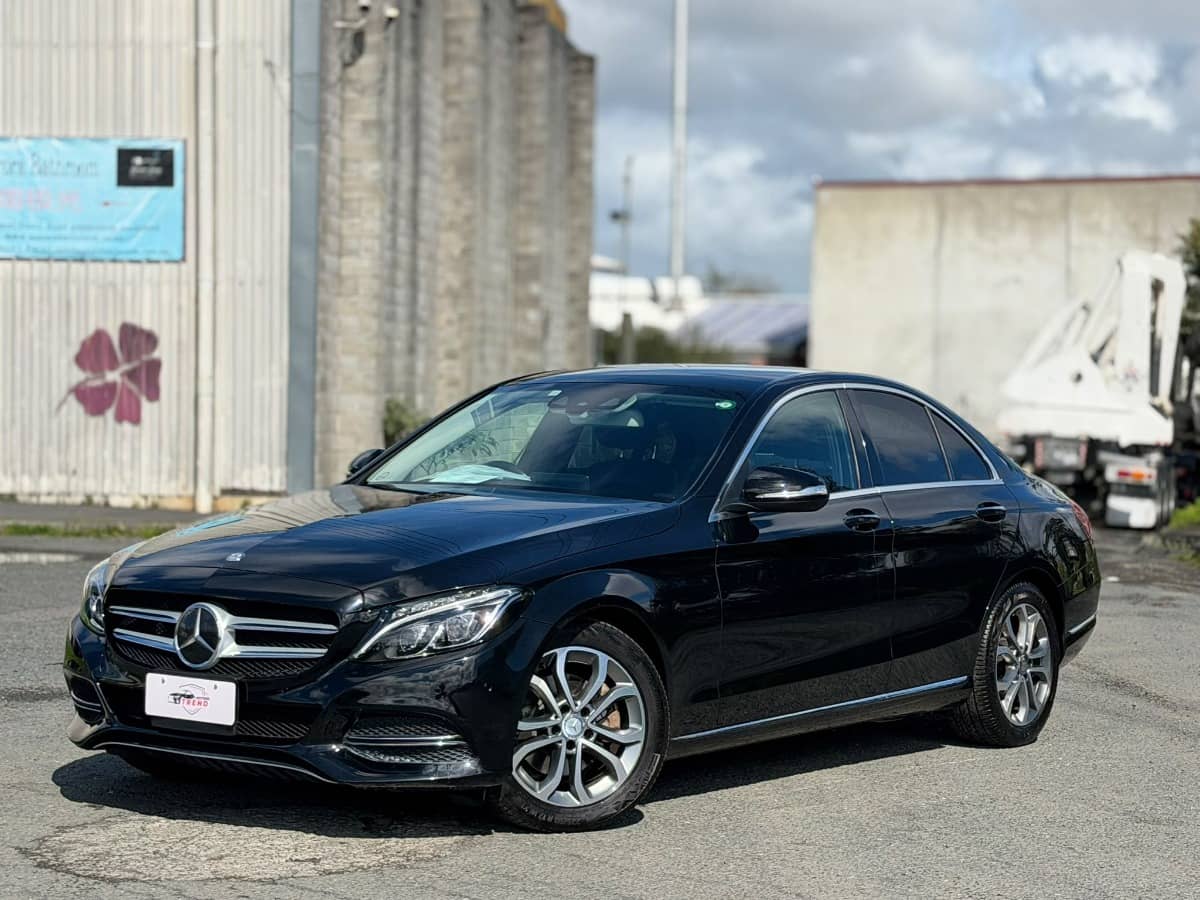 2015 Mercedes-Benz C 200