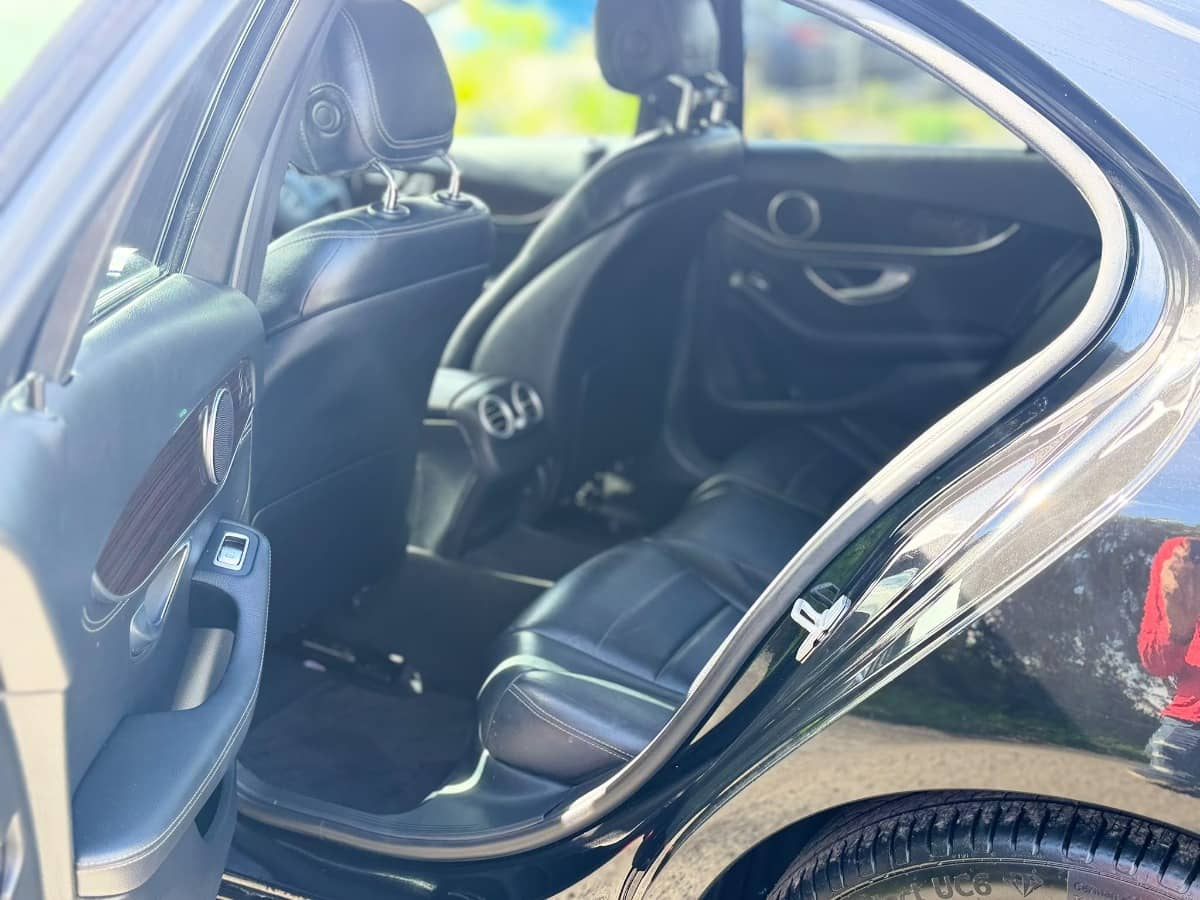 2015 Mercedes-Benz C 200 photo 11