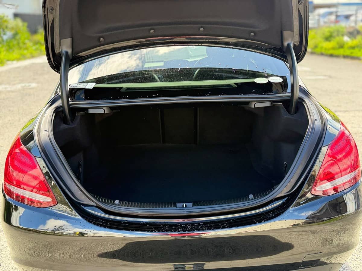 2015 Mercedes-Benz C 200 photo 9