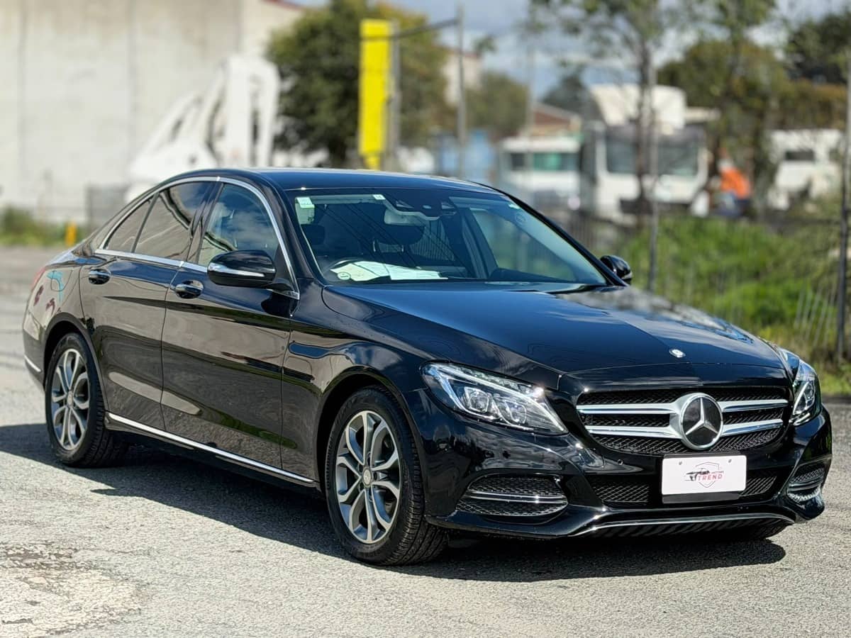 2015 Mercedes-Benz C 200 photo 3