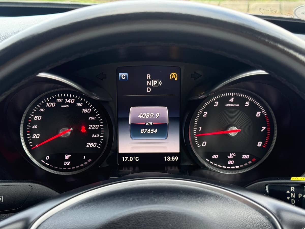 2015 Mercedes-Benz C 200 photo 19