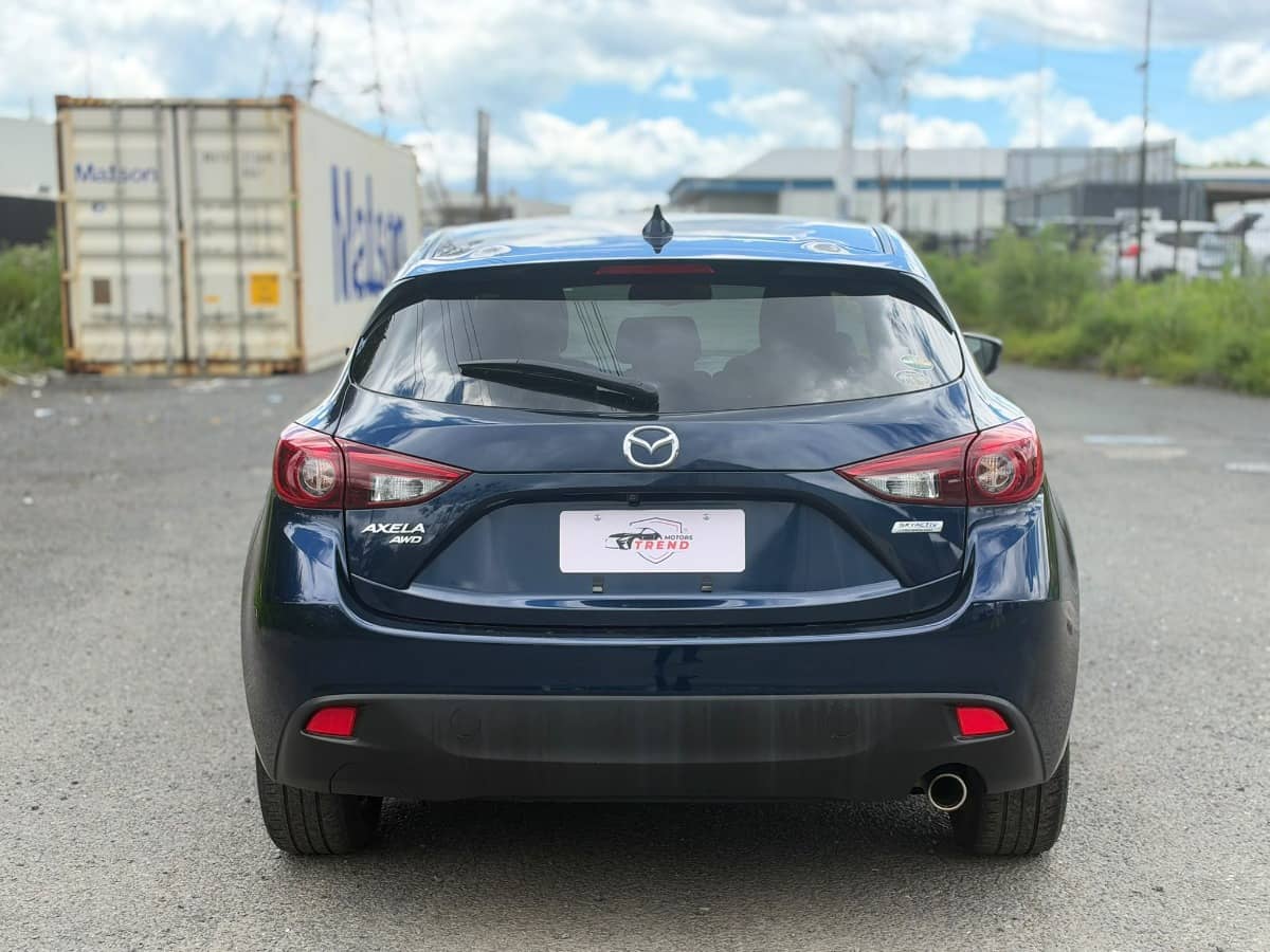 2016 Mazda Axela photo 8