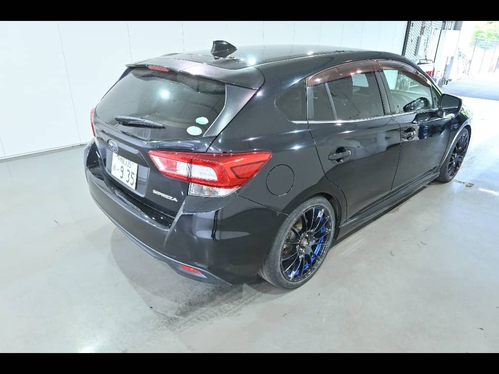 2016 Subaru Impreza photo 3