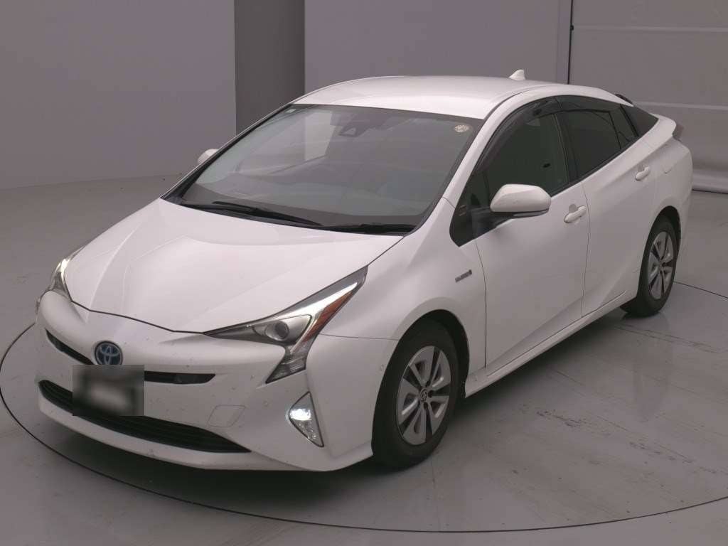 2017 Toyota Prius photo 1
