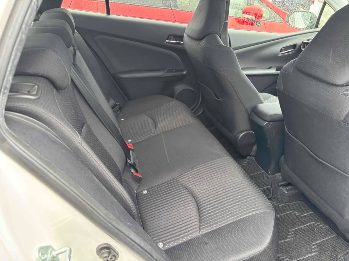 2017 Toyota Prius photo 10