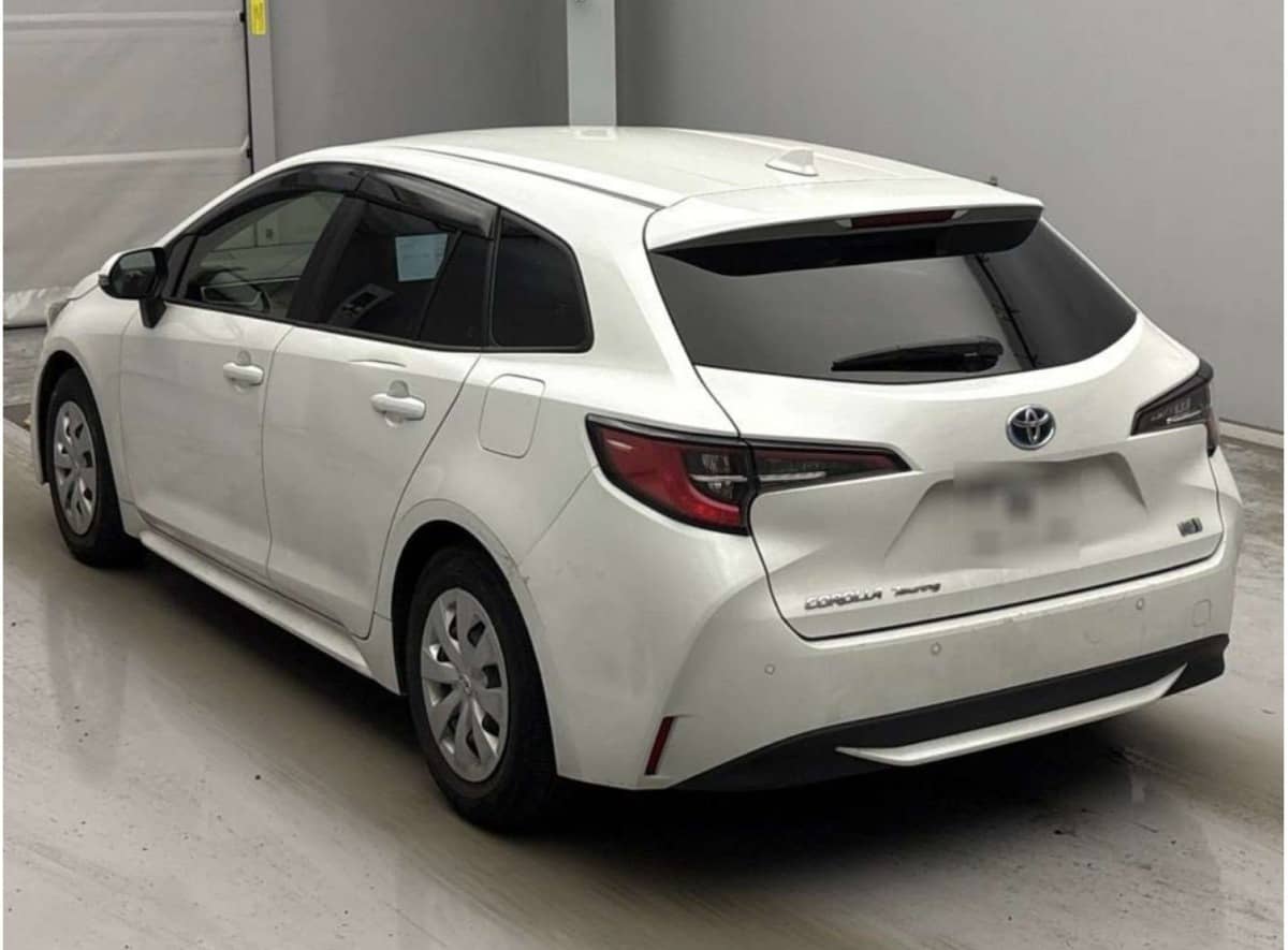 2023 Toyota Corolla photo 3