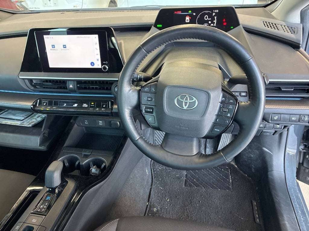 2023 Toyota Prius photo 3