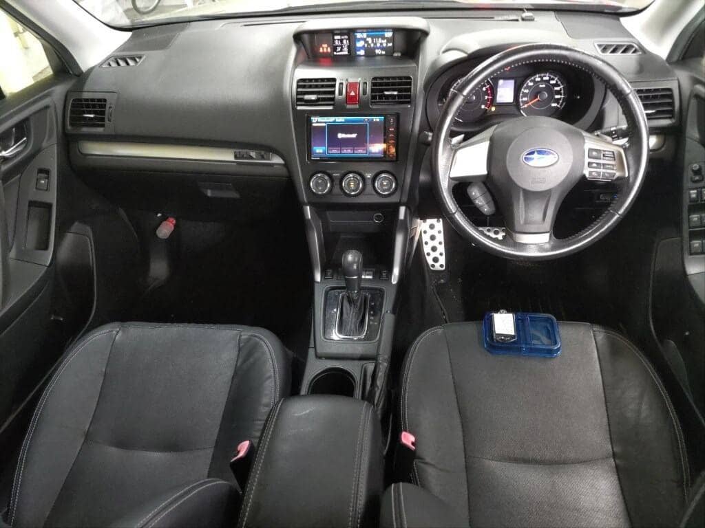 2013 Subaru Forester photo 3