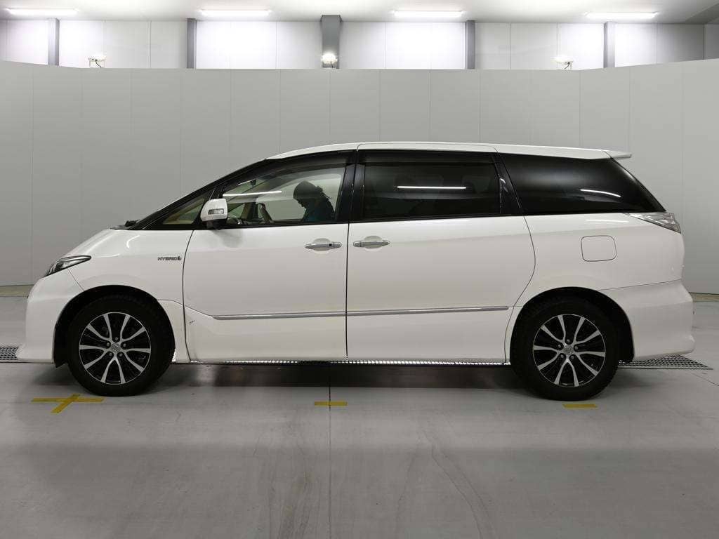 2015 Toyota Estima photo 8