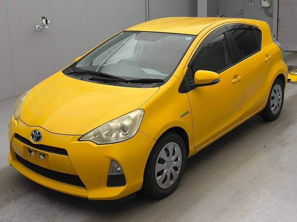 2013 Toyota Aqua