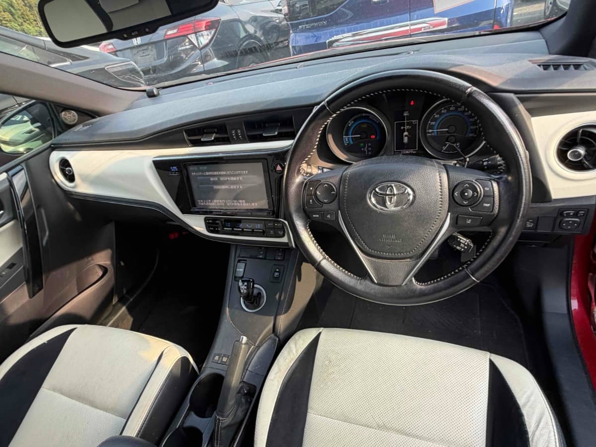 2016 Toyota Auris photo 5