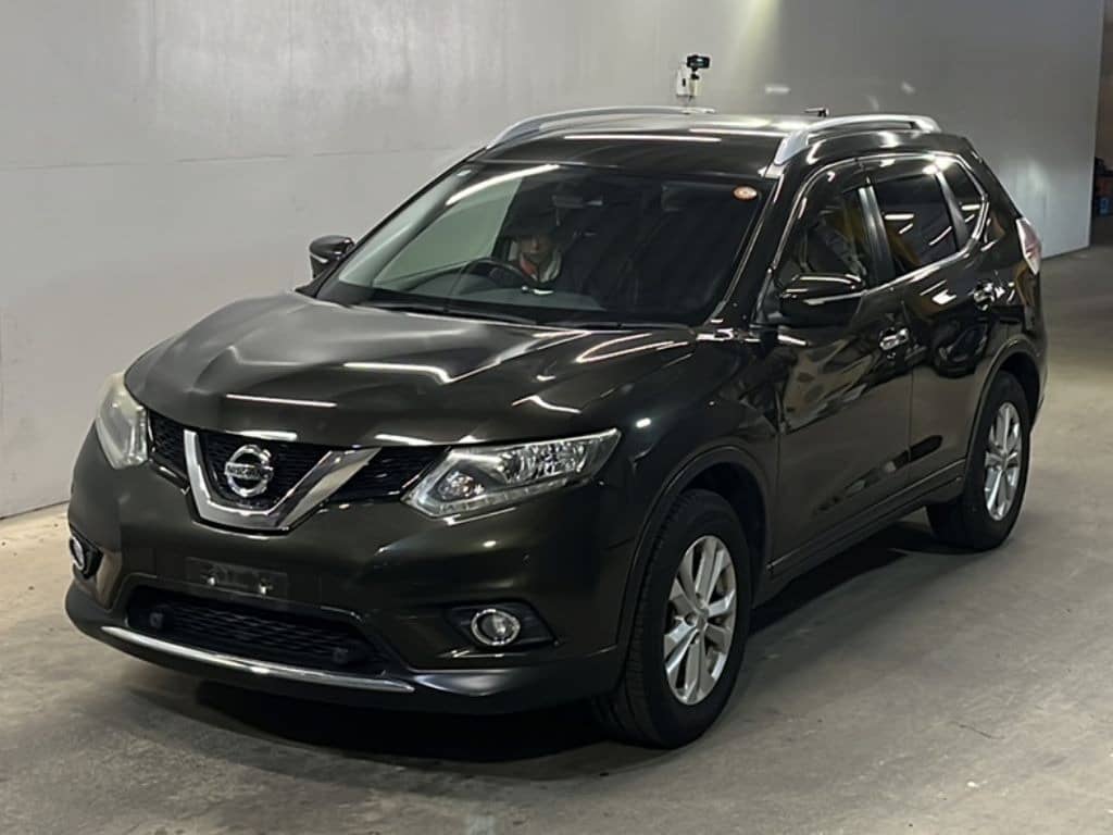2014 Nissan X-Trail photo 1