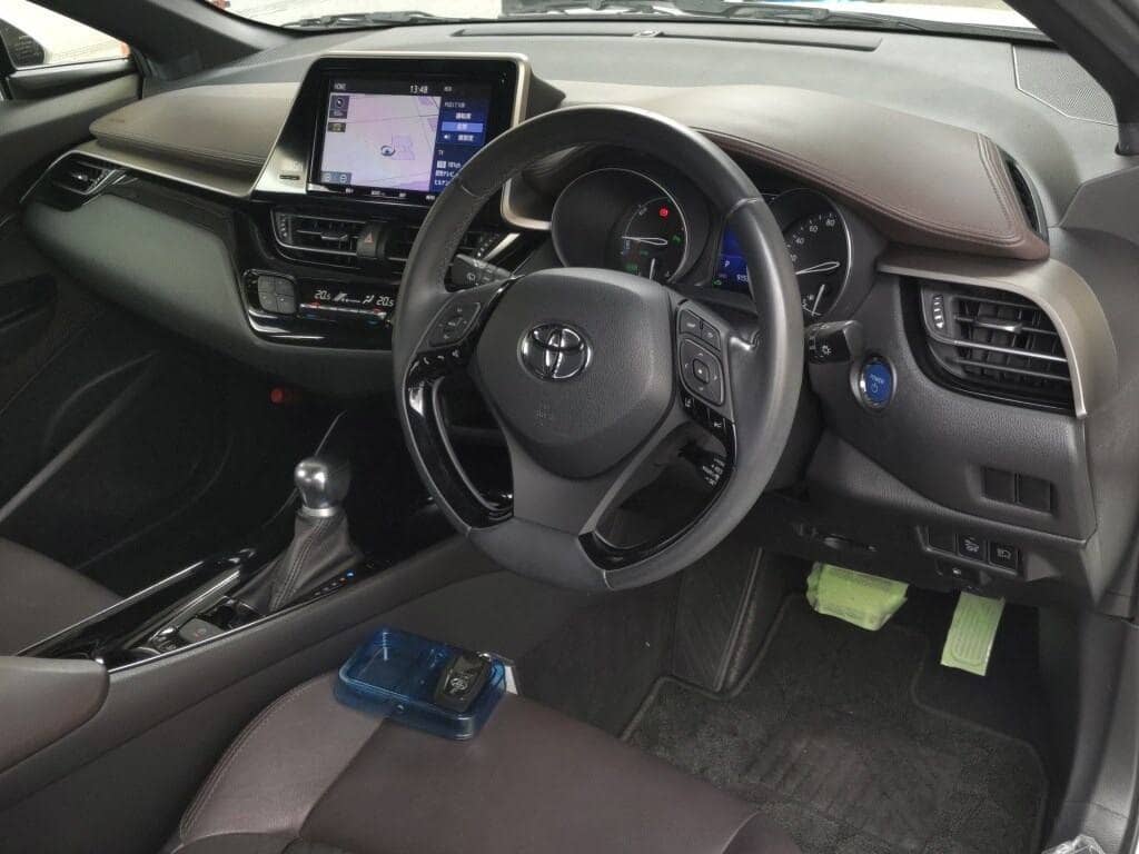2019 Toyota C-HR photo 5