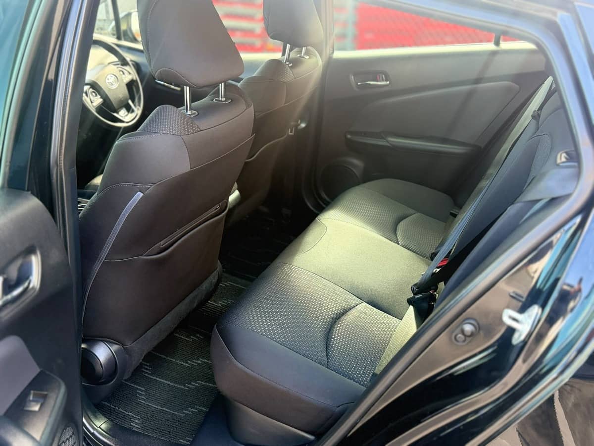 2019 Toyota Prius photo 14
