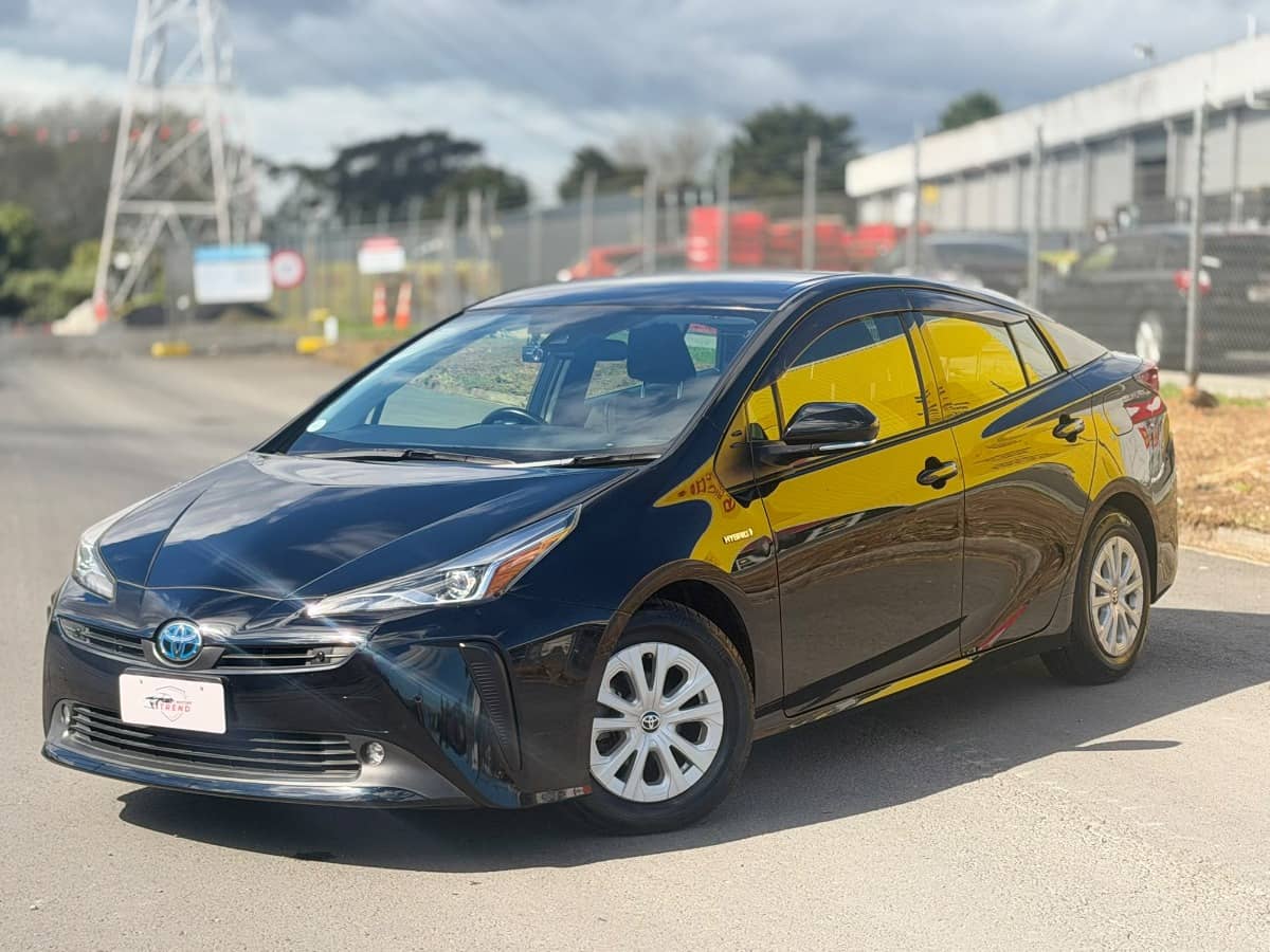 2019 Toyota Prius photo 9