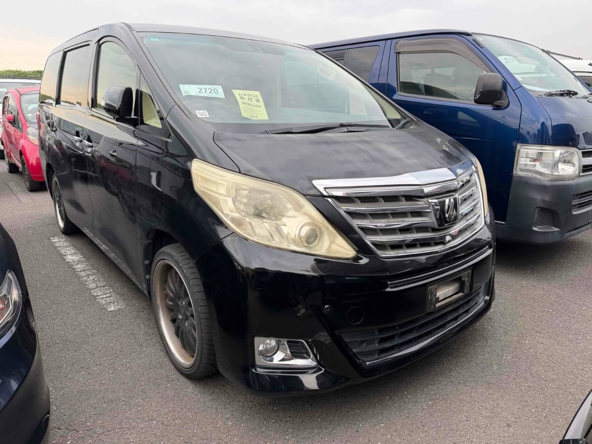 2012 Toyota Alphard photo 4