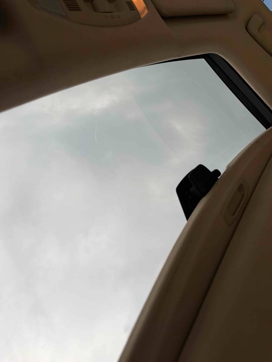 2012 Toyota Alphard photo 12